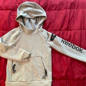Reebok size 5t kids pullover hoodie